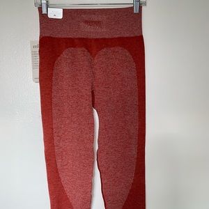 Medium PINK leggings